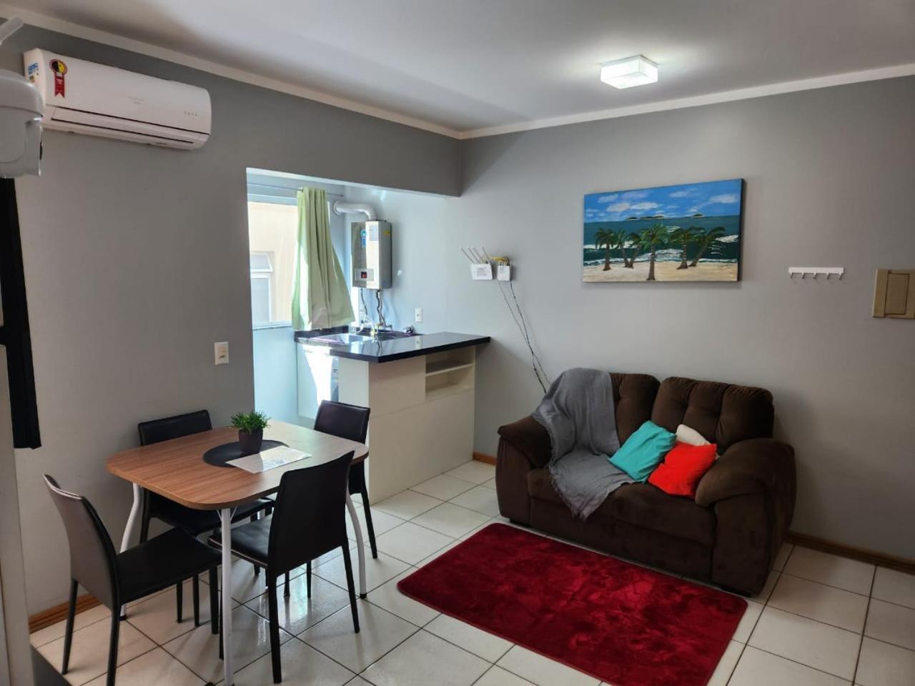 Aquario Completo Apartamento